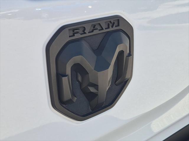2023 Ram 1500 Limited Crew Cab 4x4 57 Box