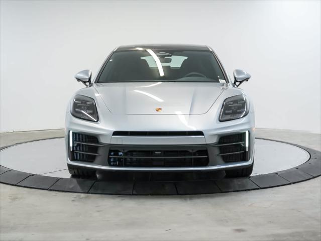 2026 Porsche Panamera RWD