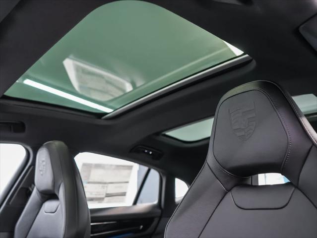 2026 Porsche Panamera RWD