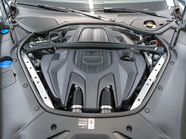 2026 Porsche Panamera RWD