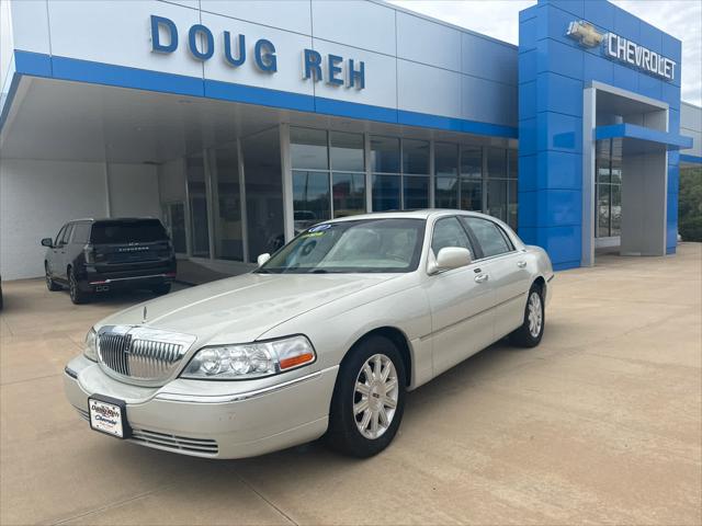 2007 Lincoln Town Car Signature Limited for sale in Pratt, KS