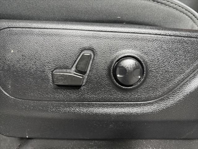 2022 Ram 1500 Lone Star Crew Cab 4x2 5'7" Box