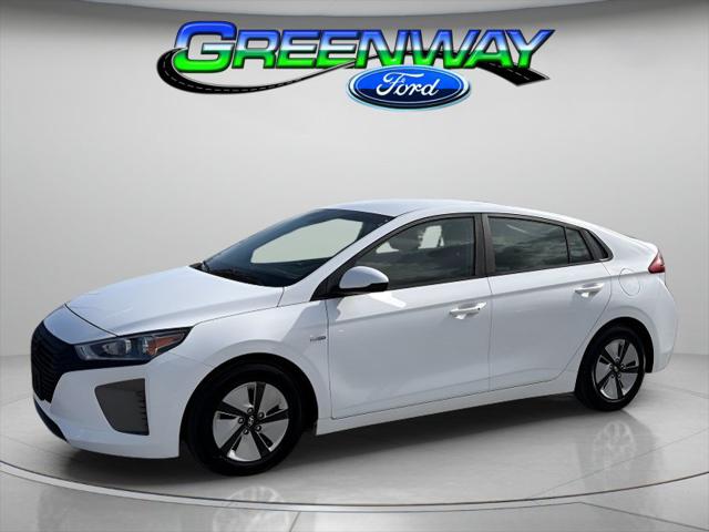 2018 Hyundai IONIQ Hybrid Blue for sale in Orlando, FL