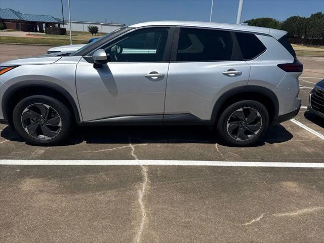 2025 Nissan Rogue SV FWD for sale in Paris, TX