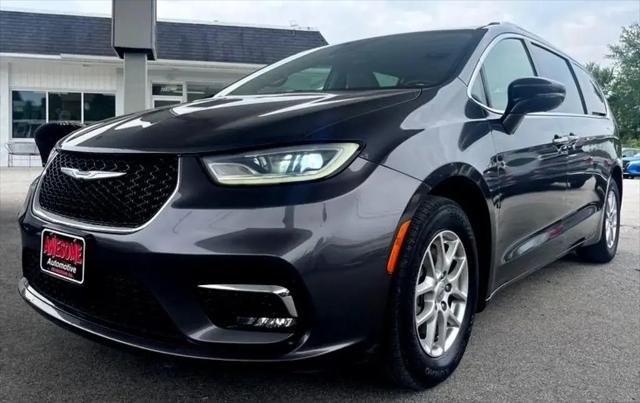 2021 Chrysler Pacifica Touring L for sale in York, PA