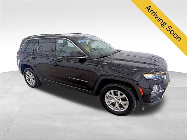 2023 Jeep Grand Cherokee Limited 4x4 for sale in Elmhurst, IL