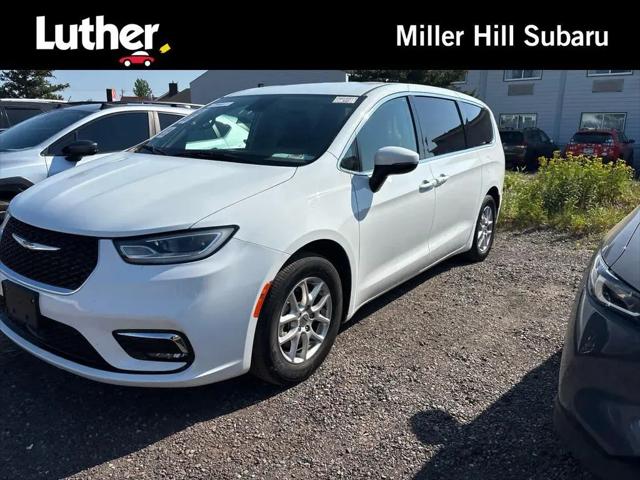 2023 Chrysler Pacifica Touring L for sale in Duluth, MN