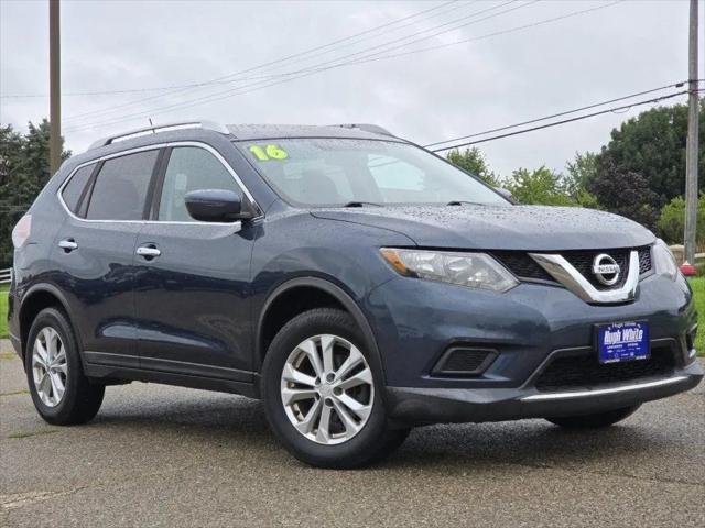 2016 Nissan Rogue SV for sale near Lancaster, OH