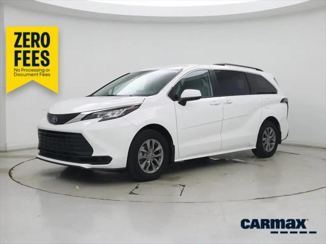 2023 Toyota Sienna LE for sale in Columbus, OH