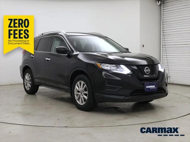 2018 Nissan Rogue SV for sale in Smithtown, NY