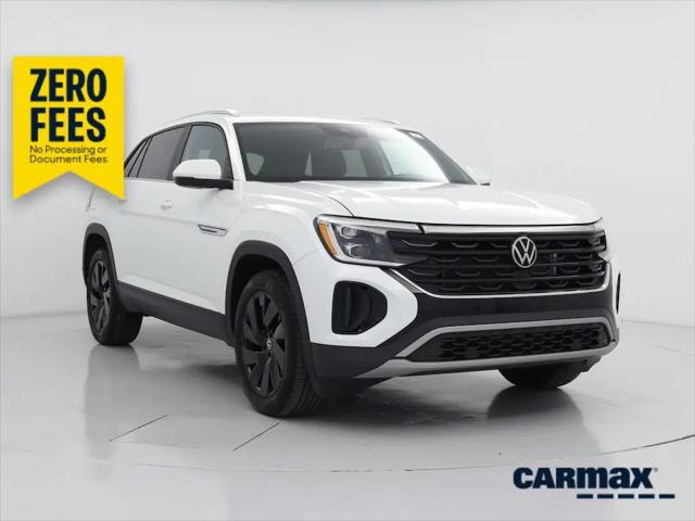 2024 Volkswagen Atlas Cross Sport 2.0T SE w/Technology for sale in Indianapolis, IN