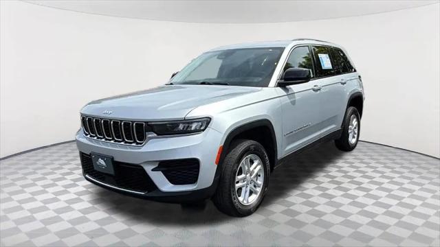 2023 Jeep Grand Cherokee Laredo 4x2 for sale in Redding, CA