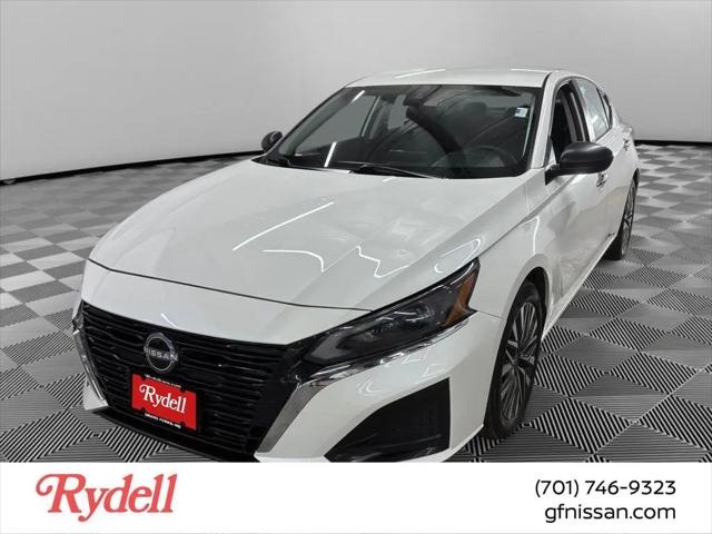2025 Nissan Altima SV FWD for sale in Grand Forks, ND