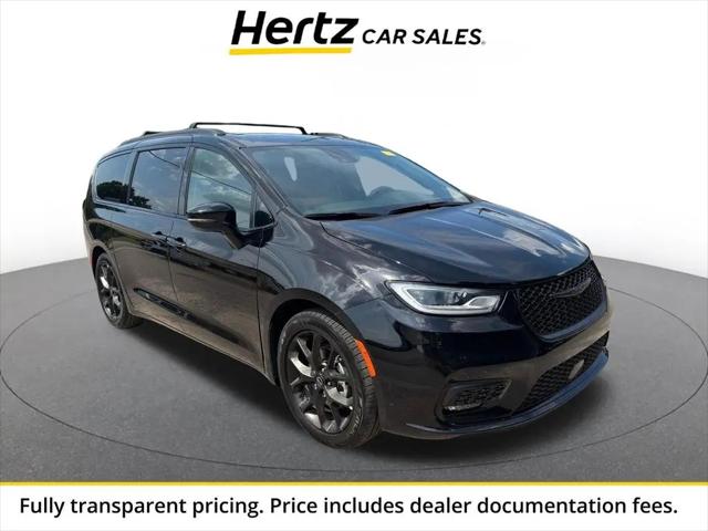 2025 Chrysler Pacifica Limited for sale in Raleigh, NC