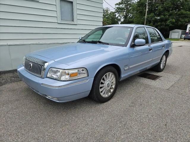 2009 Mercury Grand Marquis LS for sale in Bloomington, IN