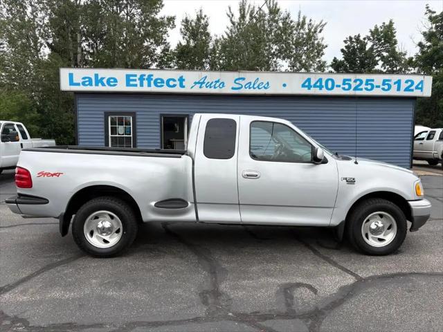 2000 Ford F-150 XLT for sale in Chardon, OH