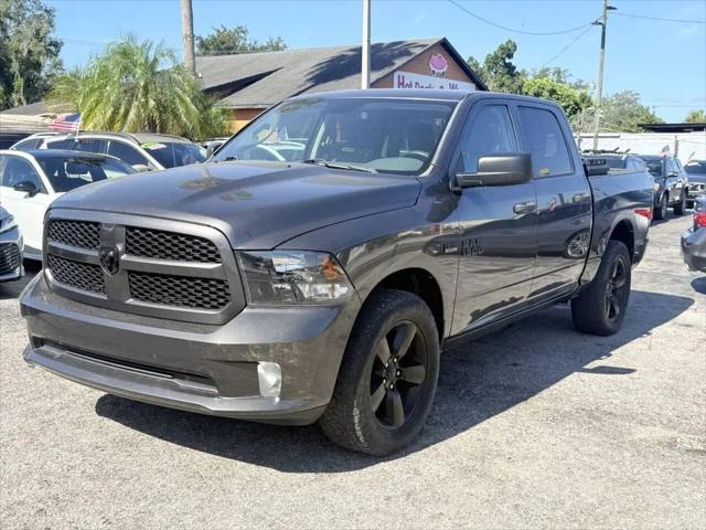 2017 Ram 1500 Express Crew Cab 4x4 57 Box for sale in Tampa, FL