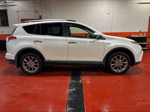 2017 Toyota RAV4 Hybrid Limited for sale in Franklin, OH