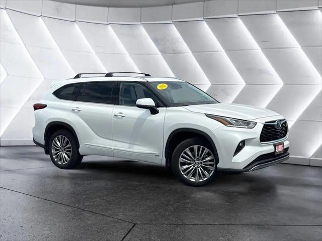 2022 Toyota Highlander Hybrid Platinum for sale in Lee's Summit, MO