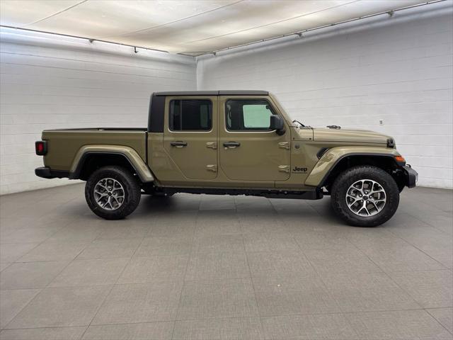 2027 Jeep Gladiator Sport S 2027 Jeep Gladiator Sport S