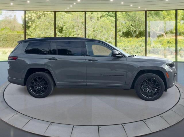 2027 Jeep Grand Cherokee GRAND CHEROKEE L SUMMIT 4X4 2027 Jeep Grand Cherokee GRAND CHEROKEE L SUMMIT 4X4