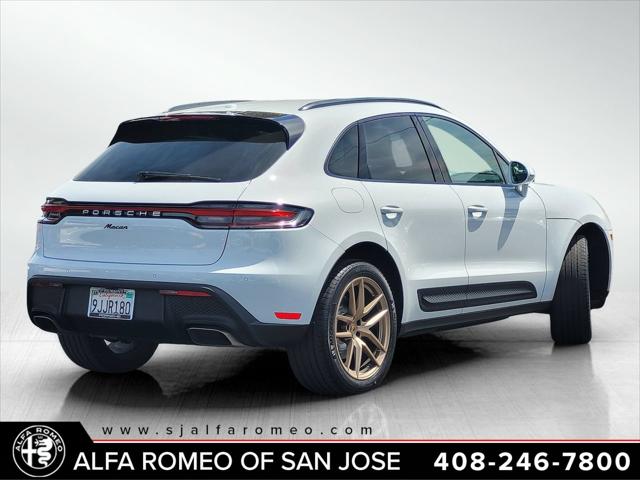 2022 Porsche Macan Base