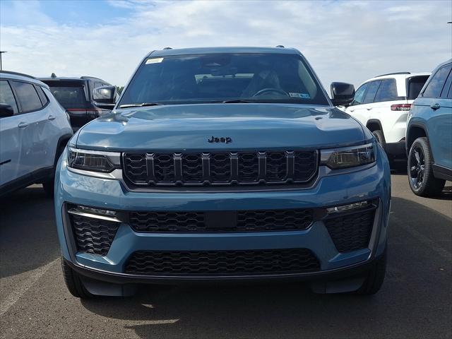 2027 Jeep Grand Cherokee GRAND CHEROKEE LIMITED 4X4 2027 Jeep Grand Cherokee GRAND CHEROKEE LIMITED 4X4