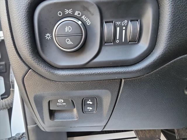 2022 Ram 1500 Laramie Crew Cab 4x4 57 Box