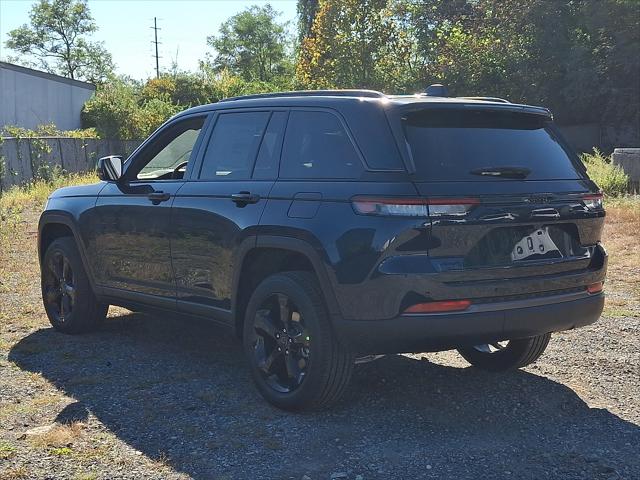 2027 Jeep Grand Cherokee GRAND CHEROKEE LIMITED 4X4 2027 Jeep Grand Cherokee GRAND CHEROKEE LIMITED 4X4