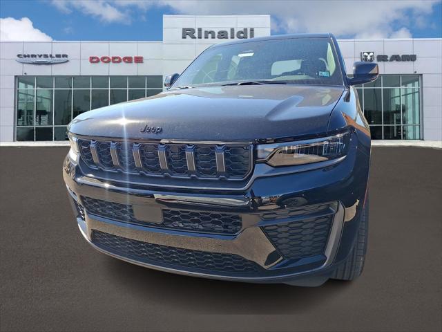 2027 Jeep Grand Cherokee GRAND CHEROKEE LAREDO ALTITUDE 4X4 2027 Jeep Grand Cherokee GRAND CHEROKEE LAREDO ALTITUDE 4X4