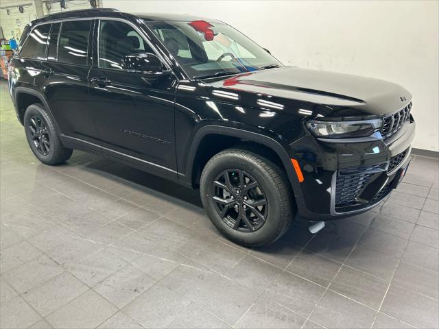 2027 Jeep Grand Cherokee GRAND CHEROKEE LAREDO ALTITUDE 4X4 2027 Jeep Grand Cherokee GRAND CHEROKEE LAREDO ALTITUDE 4X4