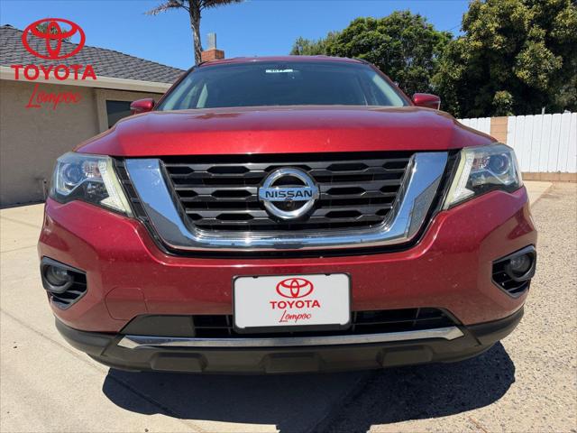 2017 Nissan Pathfinder SL