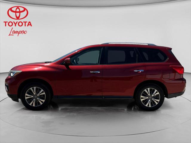 2017 Nissan Pathfinder SL