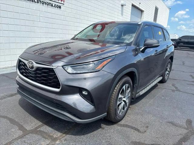 2022 Toyota Highlander XLE for sale in Brandon, MS