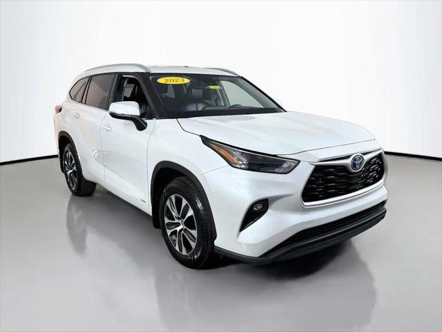 2022 Toyota Highlander Hybrid XLE for sale in Louisville, KY