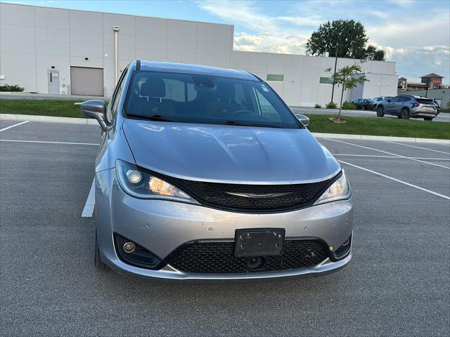 2020 Chrysler Pacifica Touring