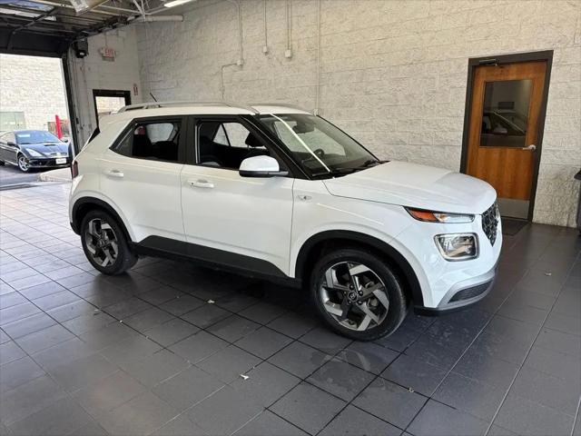 2025 Hyundai Venue SEL for sale in Springfield, MO