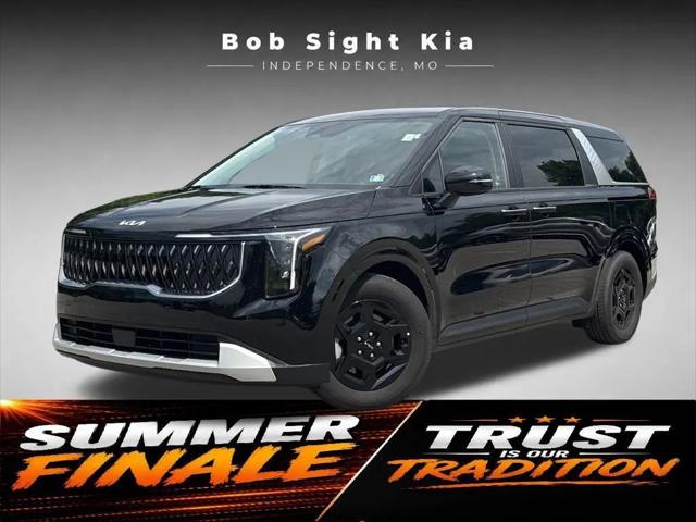 2026 Kia Carnival MPV LXS for sale in Independence, MO
