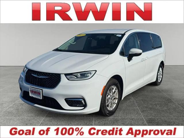 2023 Chrysler Pacifica Touring L for sale in Laconia, NH