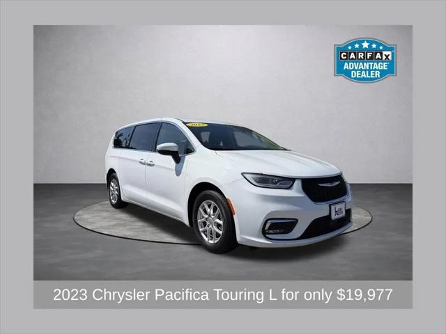 2023 Chrysler Pacifica Touring L for sale in Auburn, MA