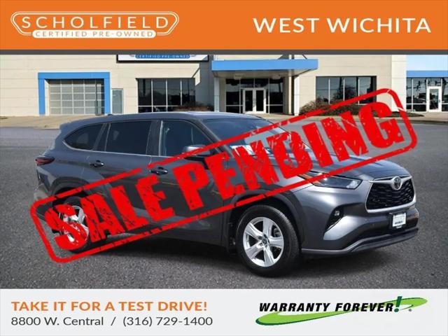 2024 Toyota Highlander LE for sale in Wichita, KS