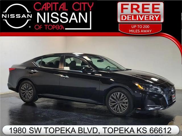 2023 Nissan Altima SV FWD for sale in Topeka, KS