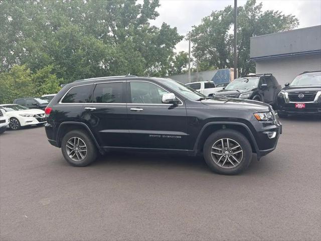 2018 Jeep Grand Cherokee Limited 4x4 for sale in Dubuque, IA