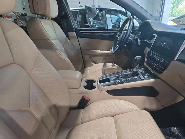 2020 Porsche Macan S