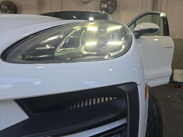 2020 Porsche Macan S