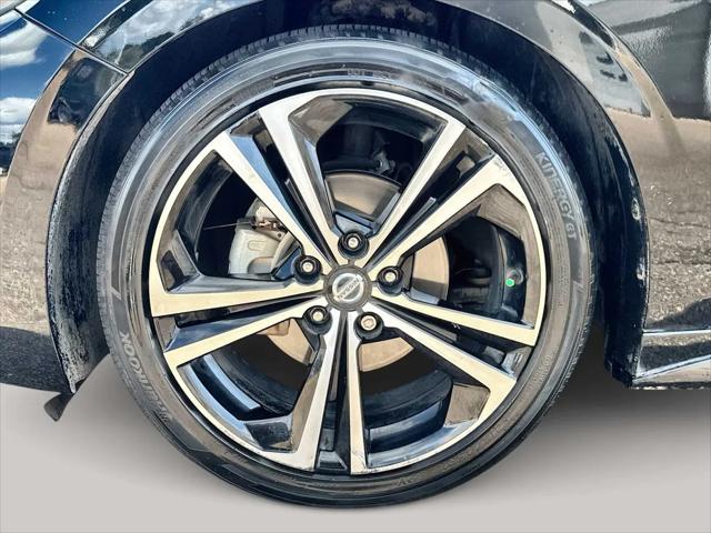 2023 Nissan Sentra SR Xtronic CVT