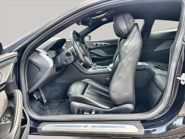2022 BMW 8 Series 840i