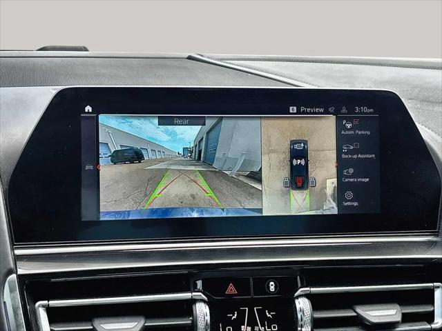 2022 BMW 8 Series 840i