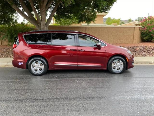 2018 Chrysler Pacifica Hybrid Limited