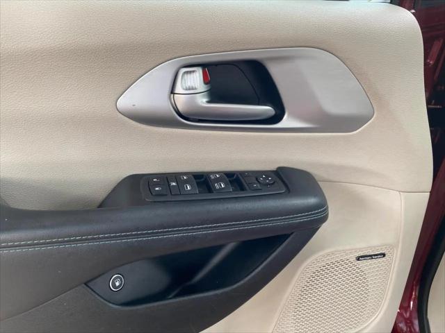 2018 Chrysler Pacifica Hybrid Limited